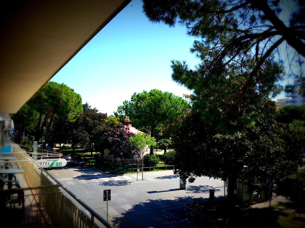 Hotel Zen Lignano Sabbiadoro Quarto foto